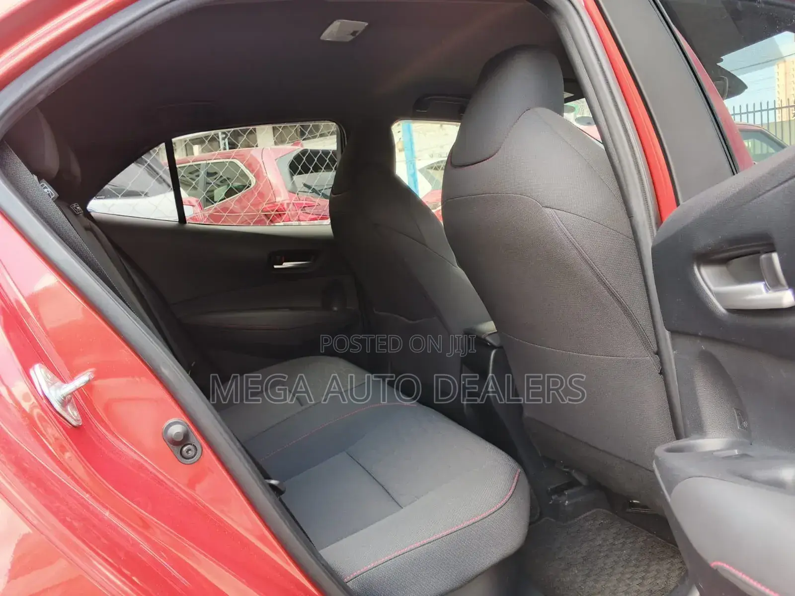 Toyota Corolla 2018 Orange