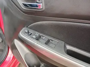 Suzuki Swift 2018 Red