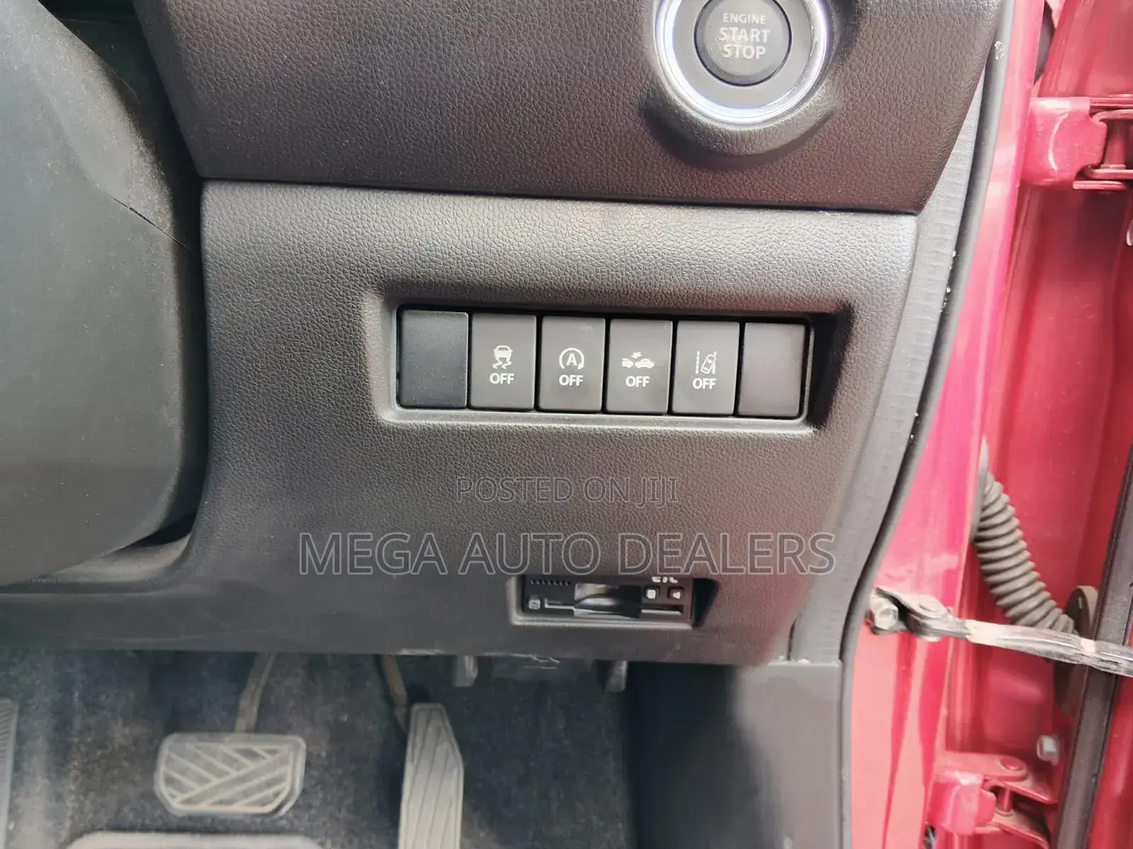 Suzuki Swift 2018 Red