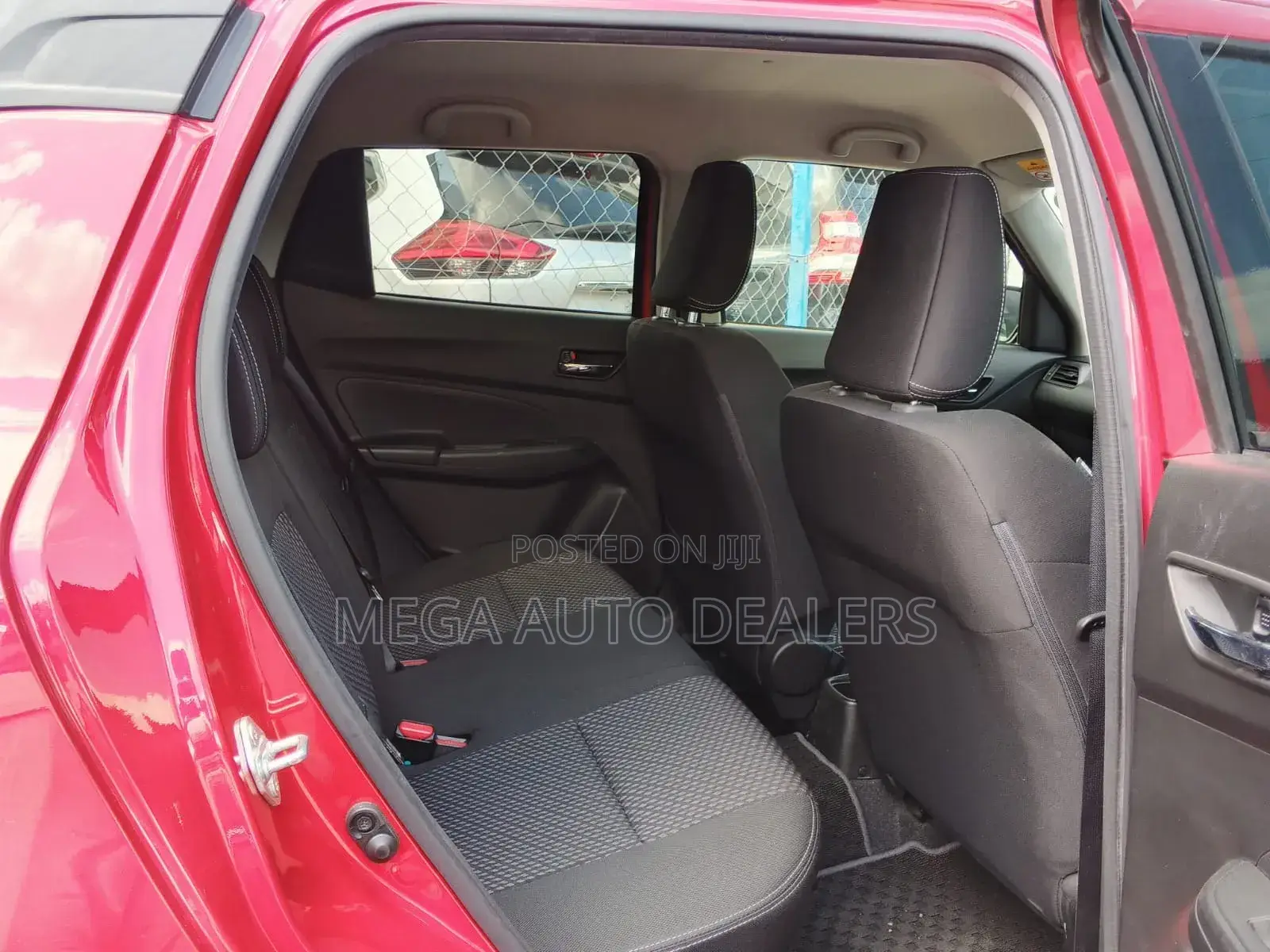 Suzuki Swift 2018 Red