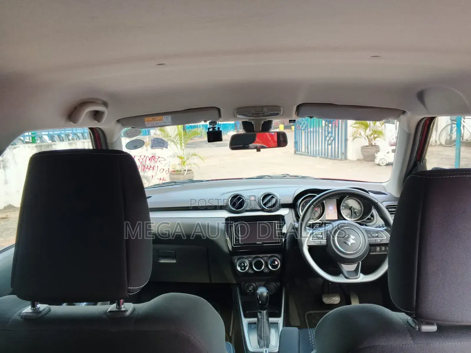 Suzuki Swift 2018 Red