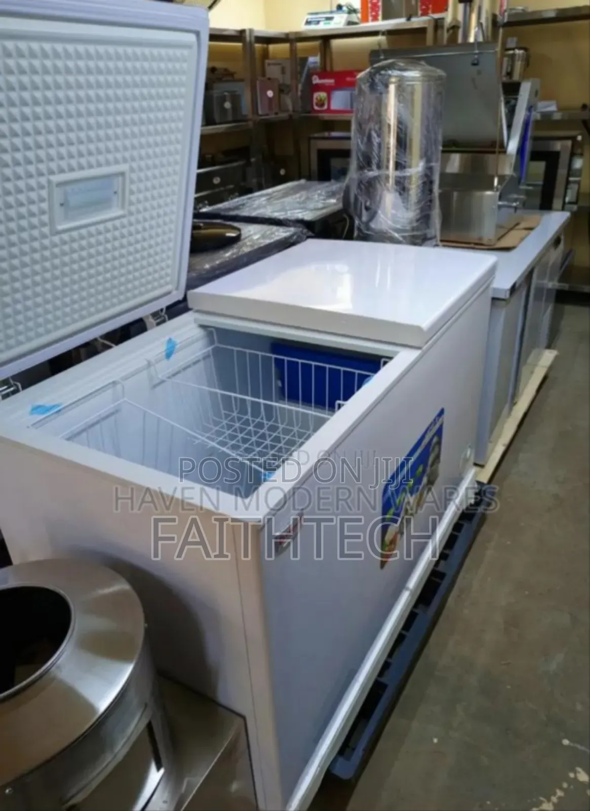 500litres Premier Chest Freezer