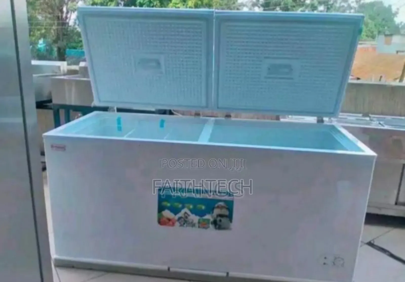 500litres Premier Chest Freezer