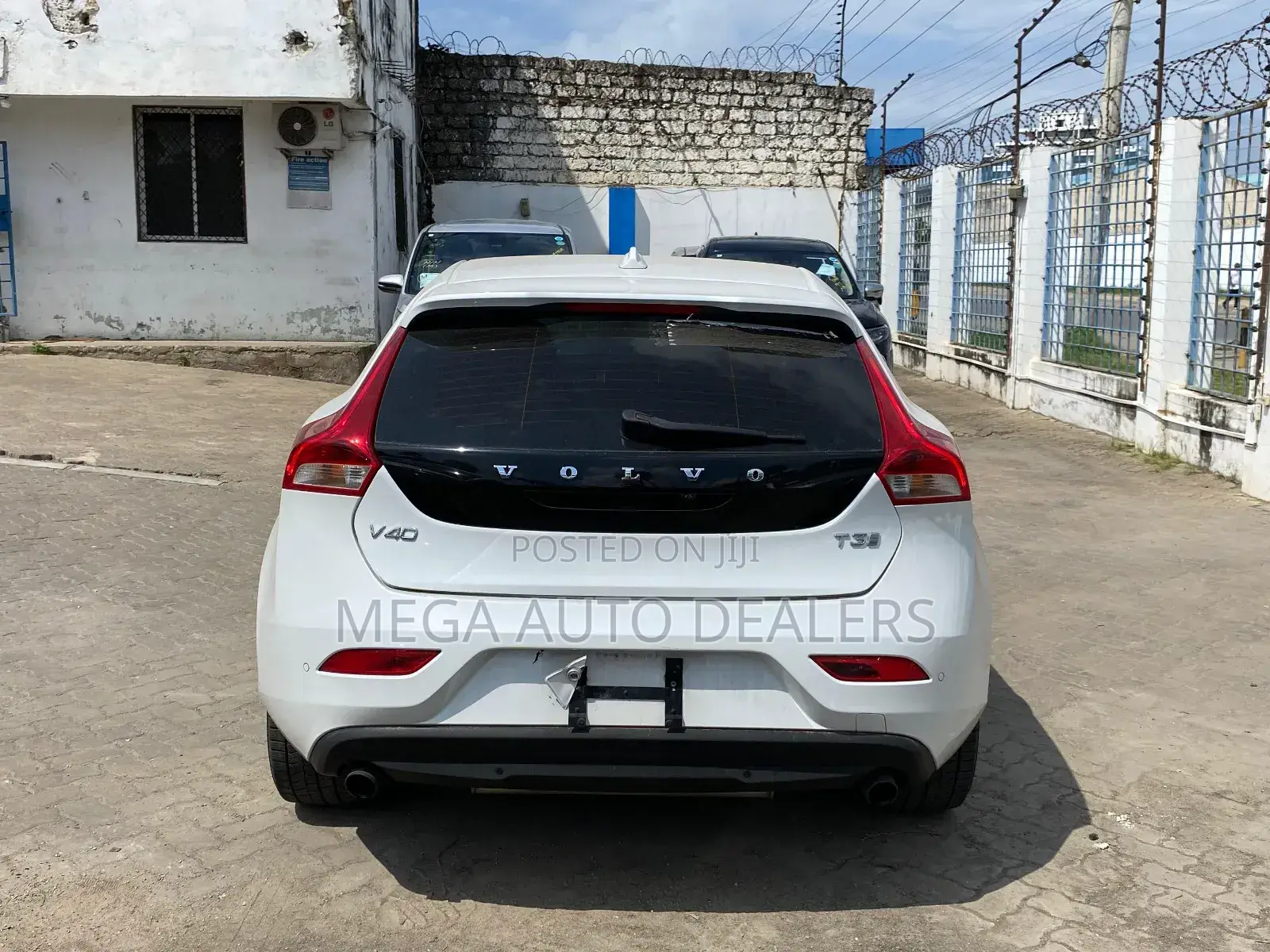 Volvo V40 2018 White