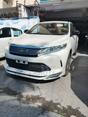 Toyota Harrier 2018 White