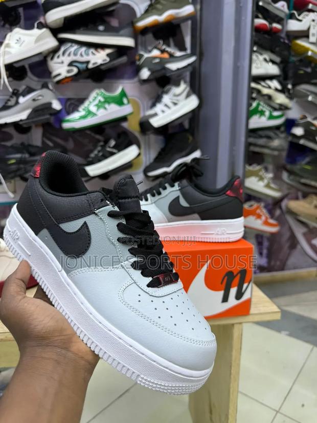 Nike Air Max Sne Shoes - thumbnail 3