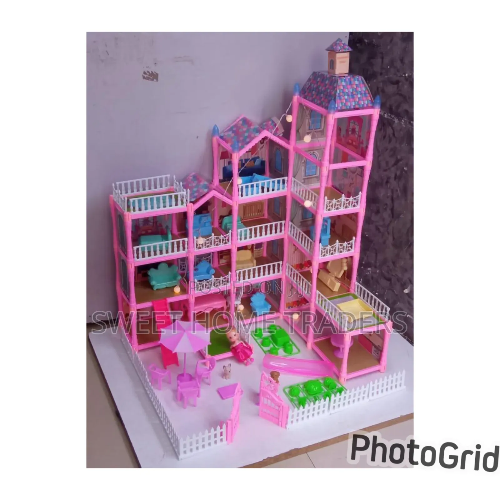 379 Pieces Doll House Pink