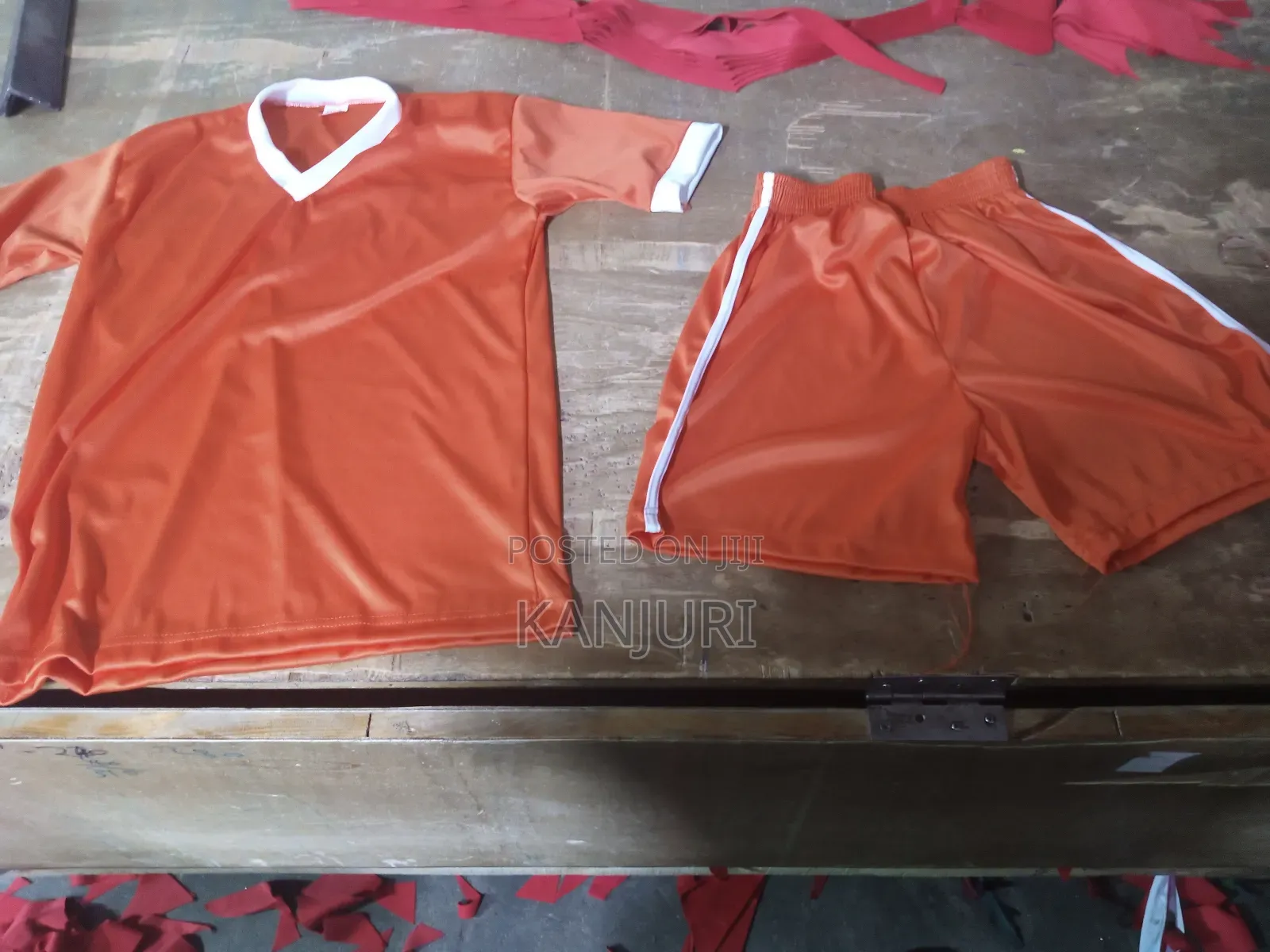P. E Kits Orange