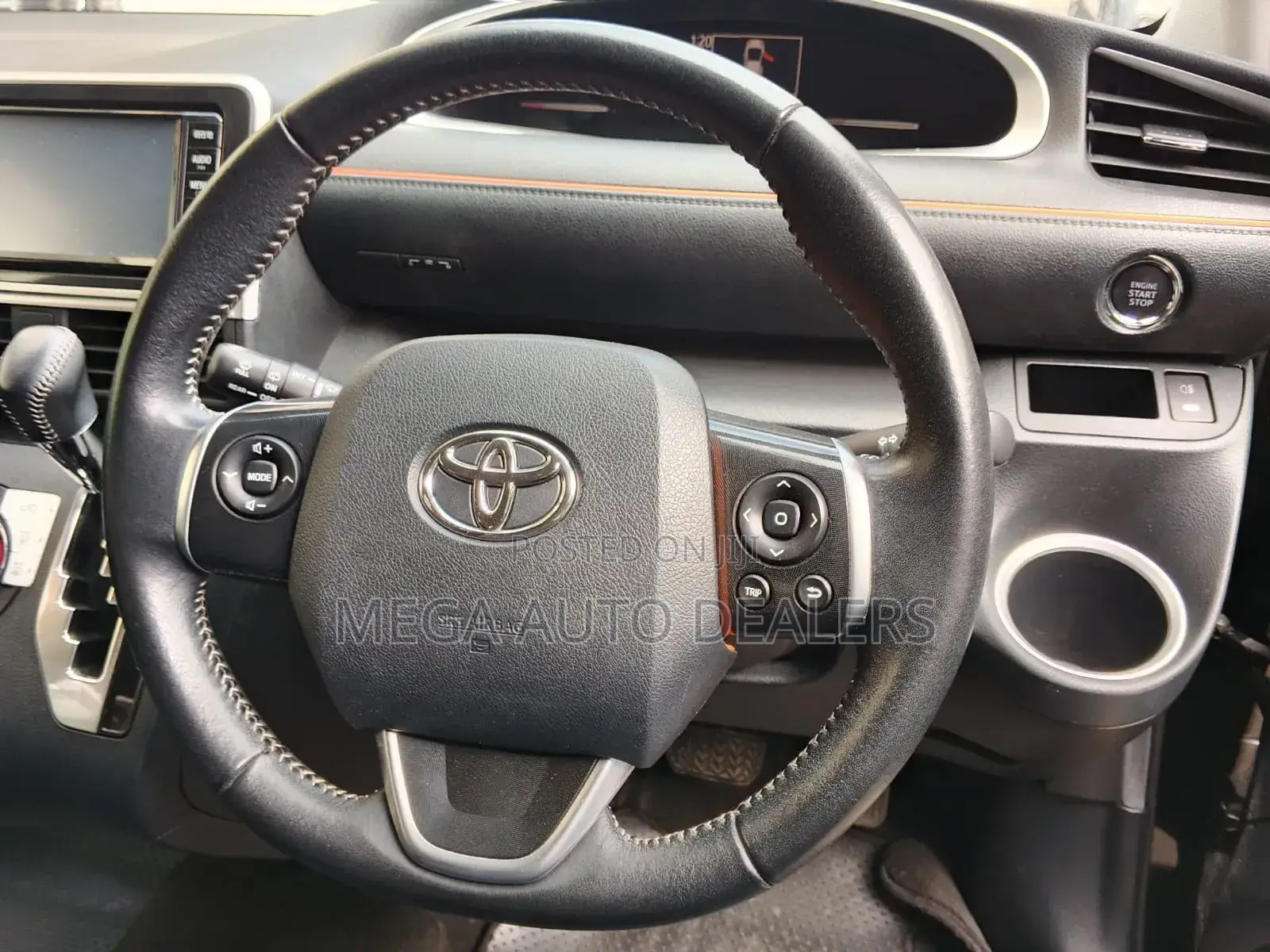 Toyota Sienta 2018 Black