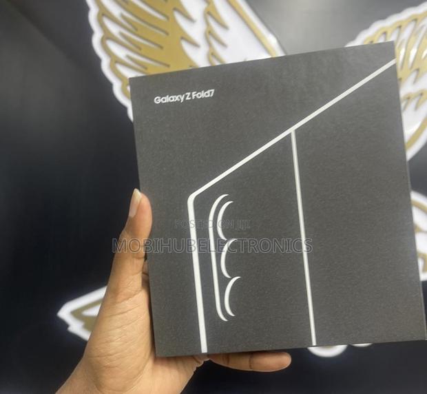 New Samsung Galaxy Z Fold7 256 GB Silver