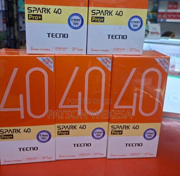 New Tecno Spark 40 Pro+ 256 GB Black - thumbnail 2