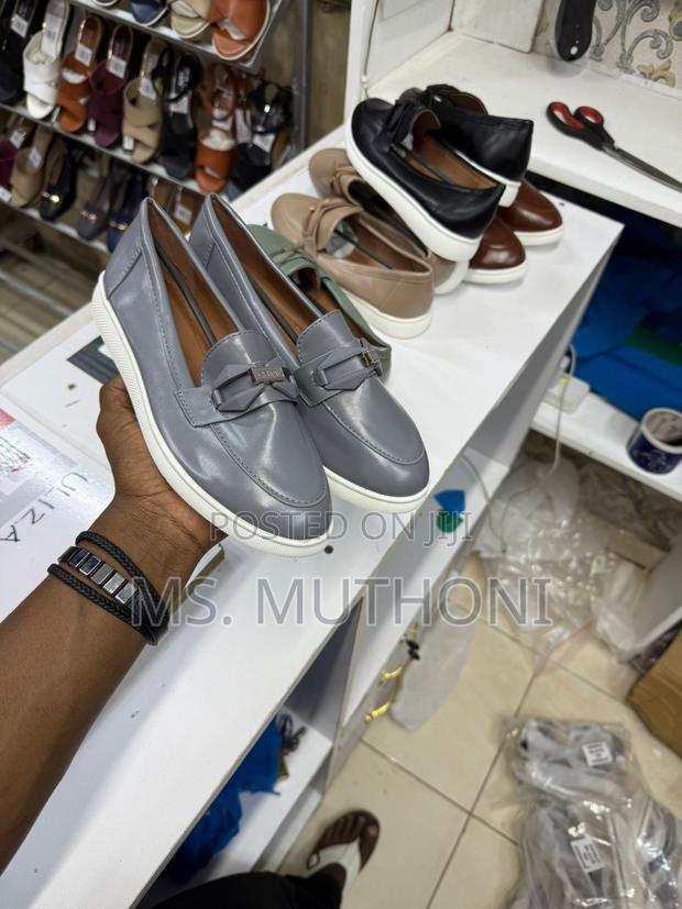 Ladies Brogues Sizes 37 -42 - thumbnail 5