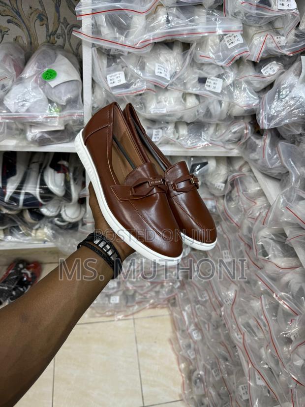 Ladies Brogues Sizes 37 -42 - thumbnail 6