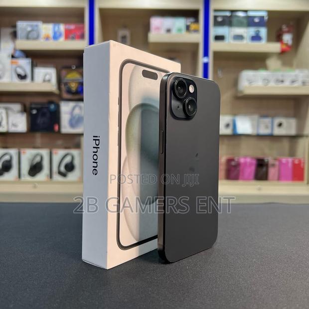 Apple iPhone 15 128 GB Black - thumbnail 3