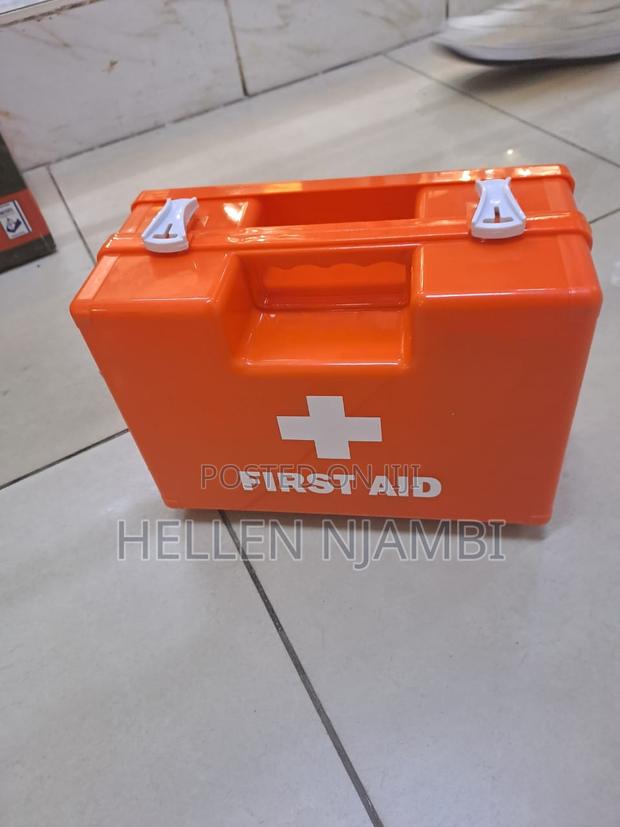 Medium Red First Aid Kit - thumbnail 2