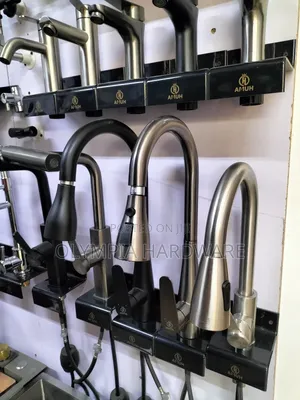 Kitchen Sink Mixer Pull