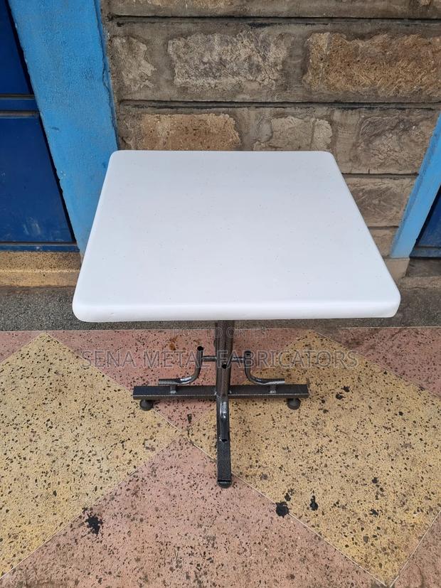 Restaurant Table With Silver Podwer Coating Frame - thumbnail 3