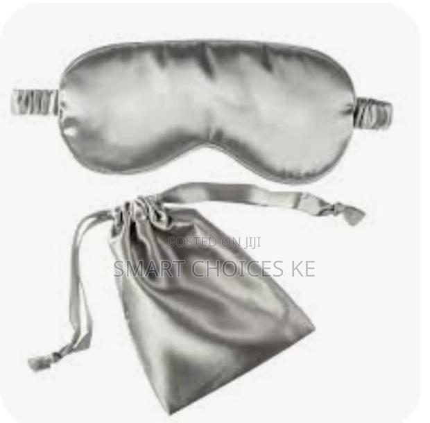 Silky Eye Mask* Super Soft Sleeping Mask - thumbnail 3