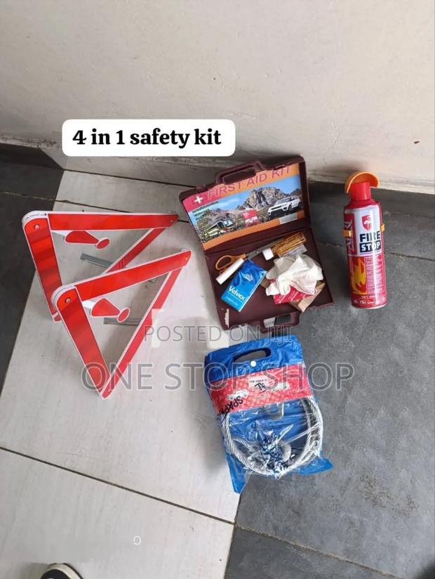 Fully Car Equipped Road Safety Kit 4in1 Ful Must Have Pack - main view