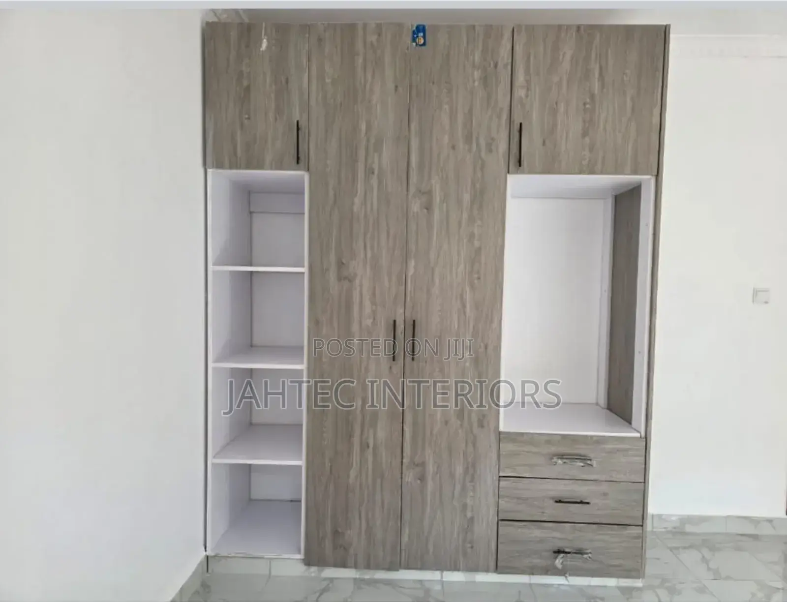 MDF Board Modern Wardrobes