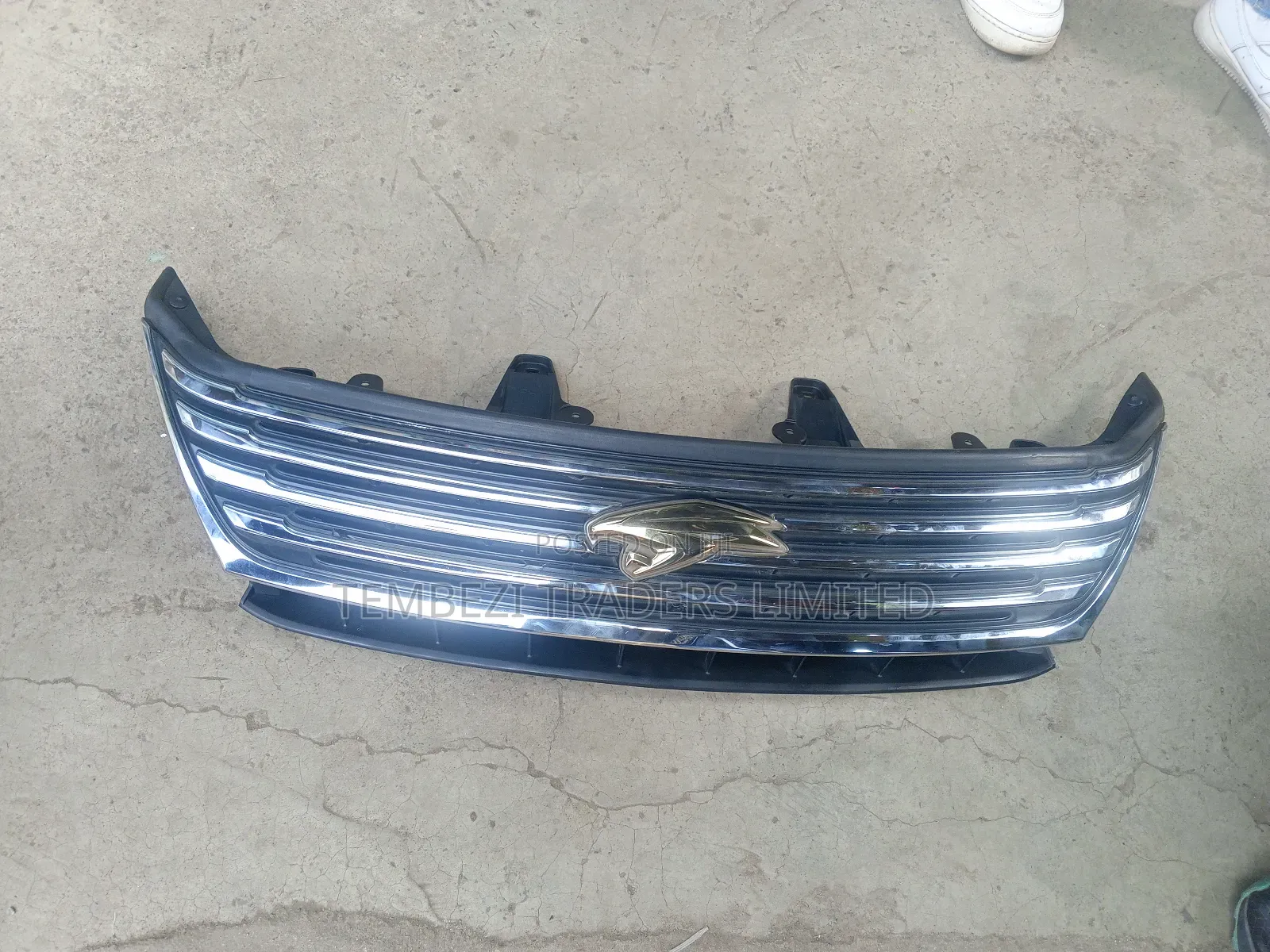 Front Grille Toyota Harrier New Model