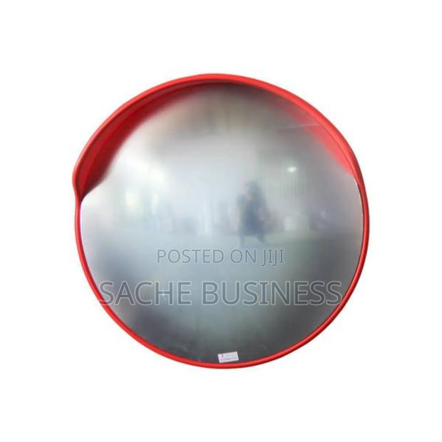 Round Convex Mirror