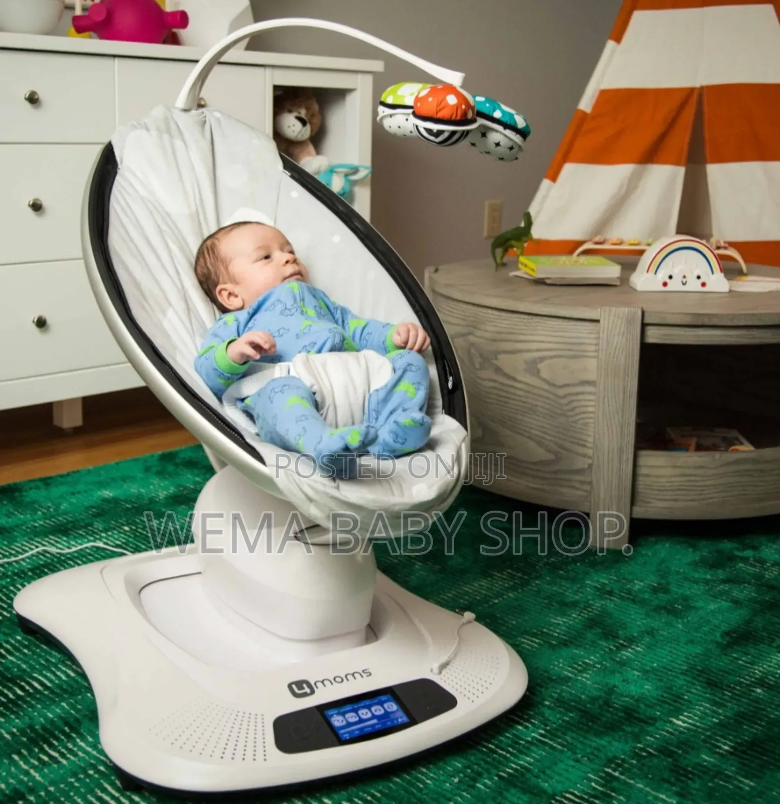 4moms Mamaroo Multi-Motion Baby Swing