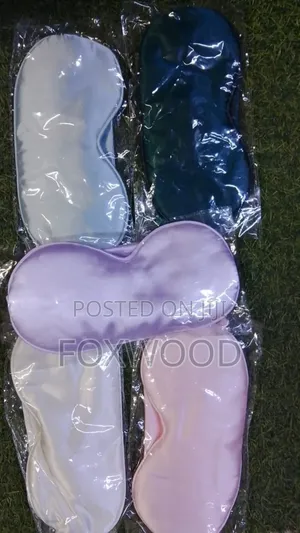 Silky Eye Mask.