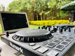 Dj,Mc and Sound System /Pa Systems Lights and Stages