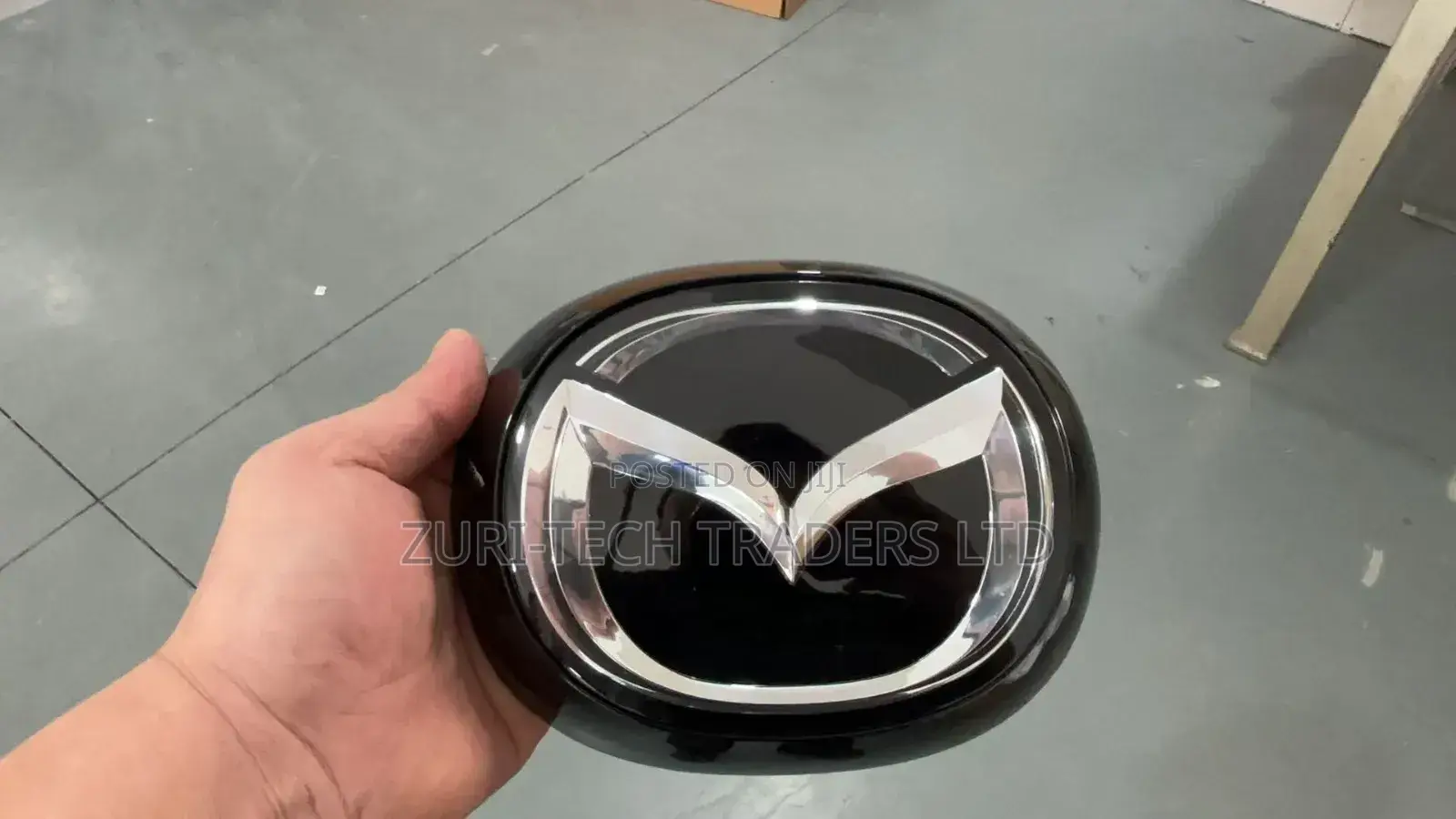 Mazda Cx5 Glass Logo