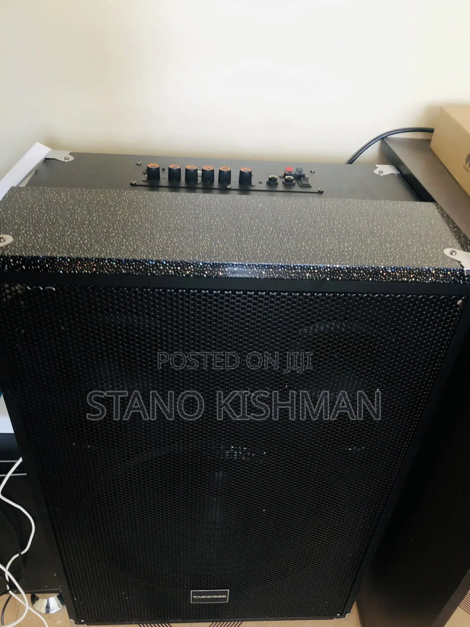 Dj,Mc and Sound System /Pa Systems Lights and Stages
