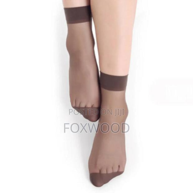 2pairs Women's Ultra Thin Ankle Socks. - thumbnail 2