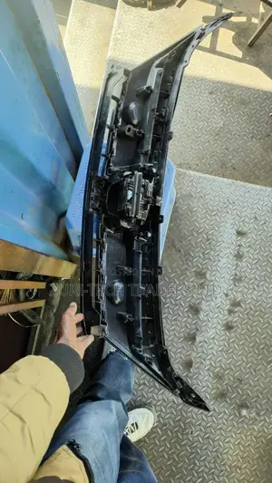 Harrier  2018 Bumper Grille