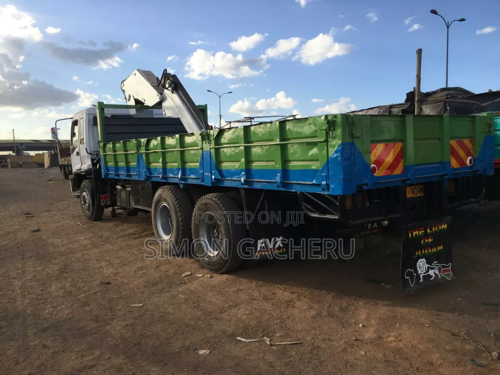 Heavy Lifting Service (Crane, Hiab, Forklift Etc)