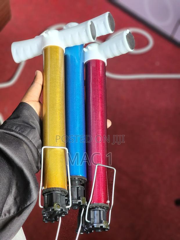 Ball Pump / Cycling Pumps Free Pin - thumbnail 2