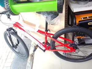 Luta Size 26 Mountain Bike Red