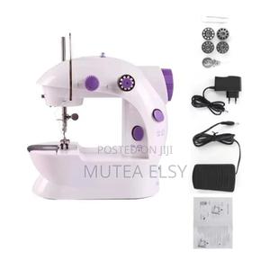 Mini Sewing Machine - main view