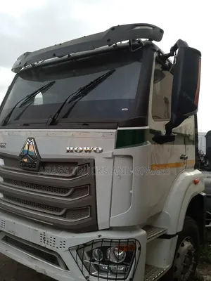 Sinotarck Howo Sevi Dubll Dev Original Isbirn KDM Howo 4m
