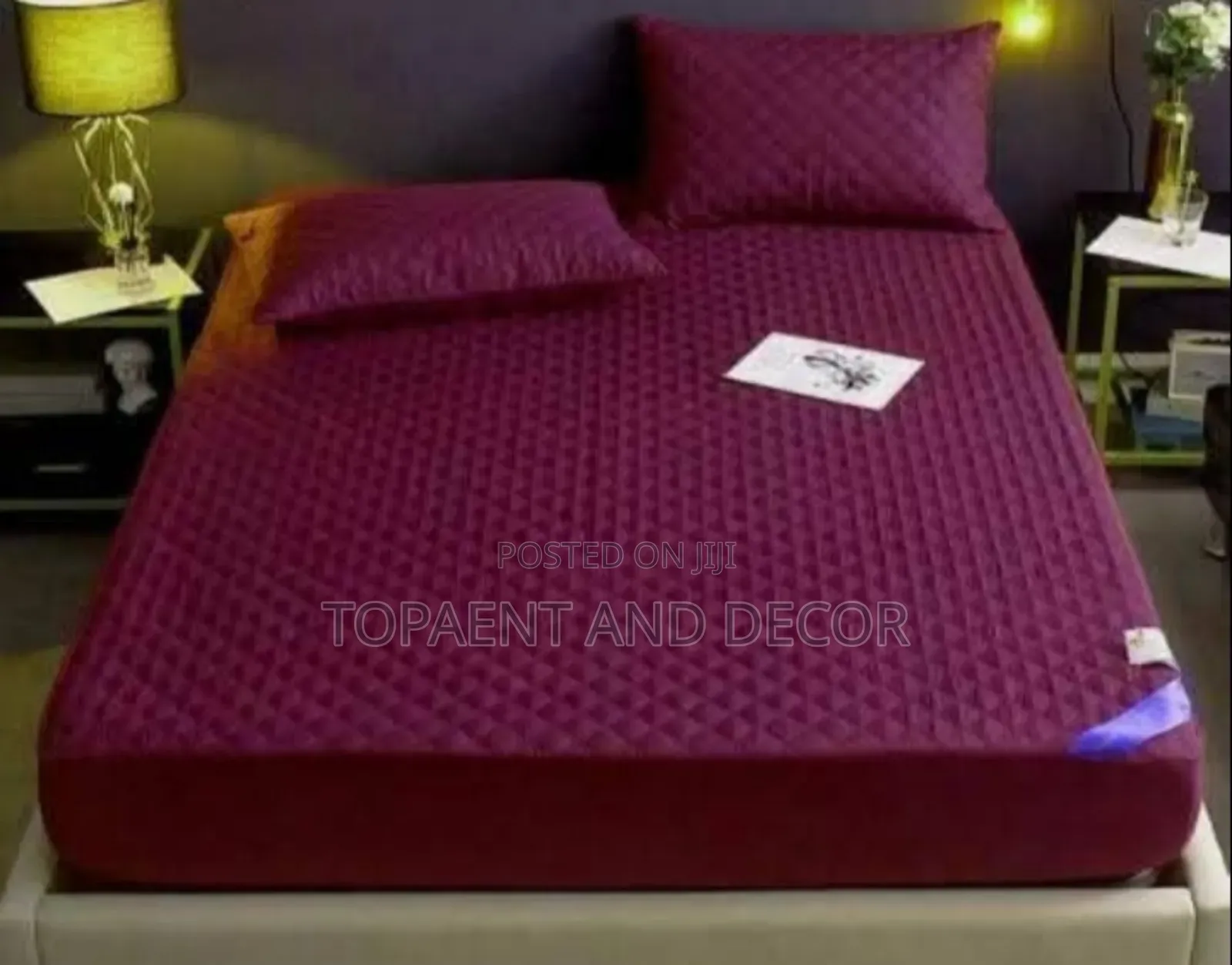 Easy to Clean and Maintain Waterproof Mattress Protector
