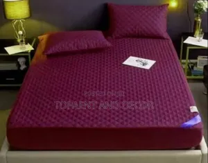 Easy to Clean and Maintain Waterproof Mattress Protector