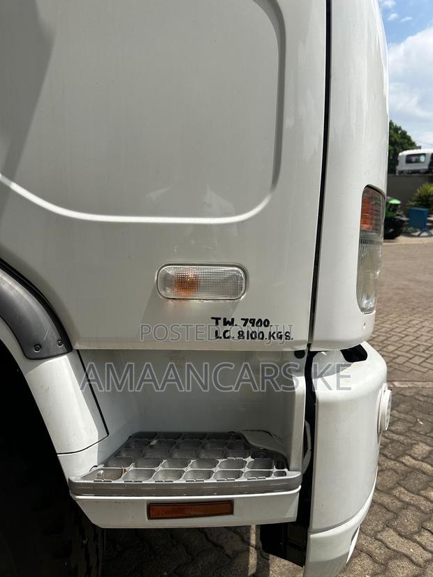 Mitsubishi Fuso Fm 65 Tipper - thumbnail 11