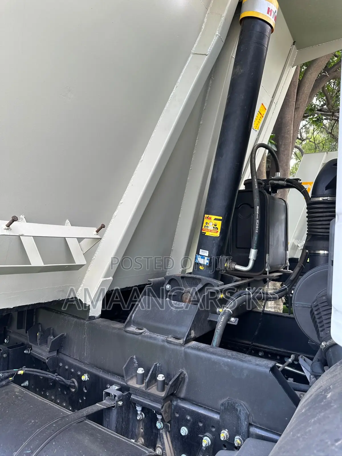 Mitsubishi Fuso Fj 2523 Tipper 2024 White