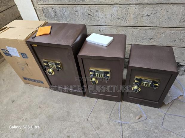 Fireproof Safe Box - thumbnail 2