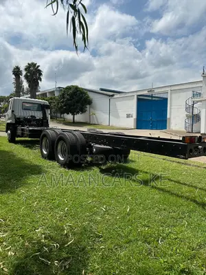 Mitsubishi Fuso Fn62 Heavy Duty Truck - Extra Long Chassis