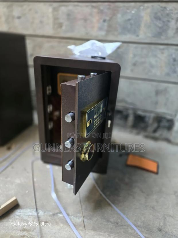 60kgs Safe Box Safe Box - thumbnail 3