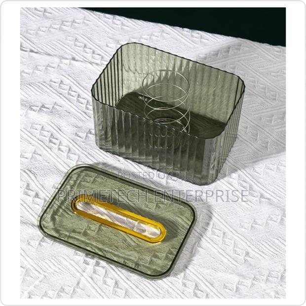 Acrylic Saviette Holder - main view