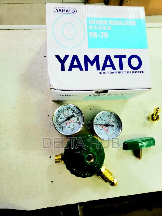 Easy-to-Read Regulator – Monitors Pressure in Real-Time - main view