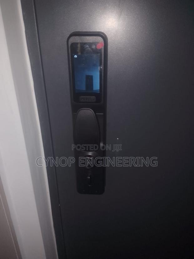 Digital Smart Door Lock for Hotels - main view