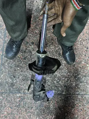 Front Shocks For Nissan Xtrail Nt30