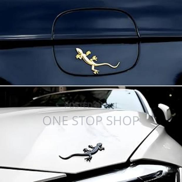 2pcs Chameleon Body Decoration Stickers in Gold or Silver